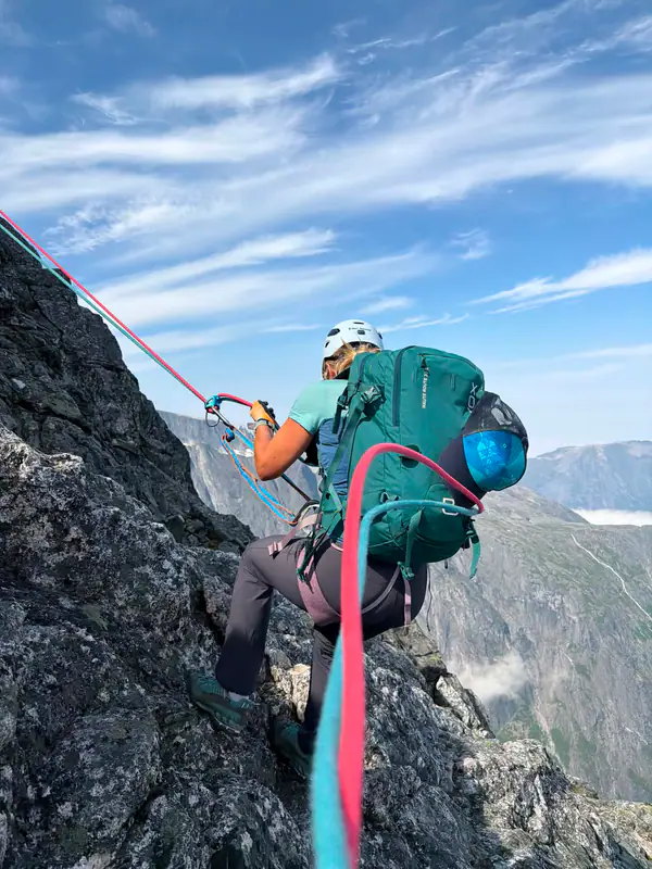 Romsdalshorn med guide – bilde 4